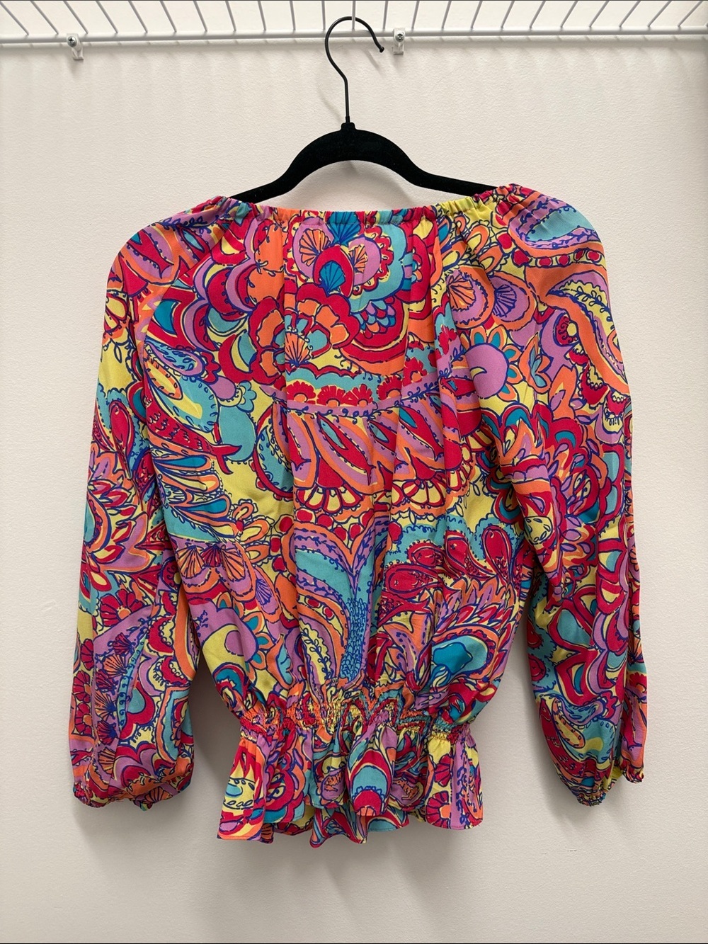 Lilly Pulitzer Trisha 100% silk top, XS - Picture 6 of 7